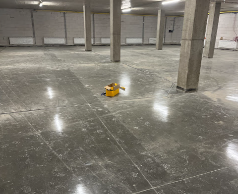 Realizácia leštenej priemyselnej podlahy — BS FLOOR